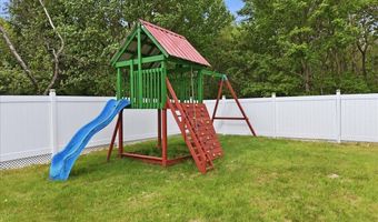 242 Colonial Ter, Albrightsville, PA 18210