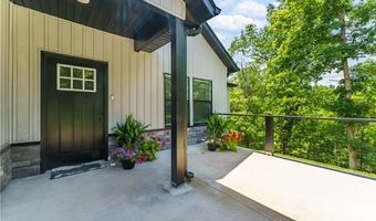 16 Hawthorn Ln, Bella Vista, AR 72715