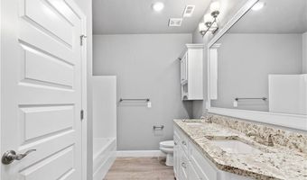 404 NW Retreat Ln, Bentonville, AR 72712