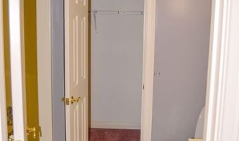 166 Castleton Dr, Bardstown, KY 40004