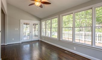 20262 KIAWAH ISLAND Dr, Ashburn, VA 20147
