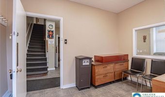 135 N 5th St, Allentown, PA 18102