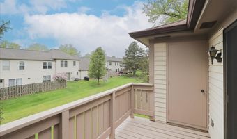 1611 W Partridge Ct 8, Arlington Heights, IL 60004