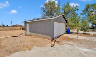 11806 Chamberlaine, Adelanto, CA 92301