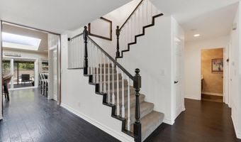 30049 Trail Creek Dr, Agoura Hills, CA 91301