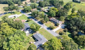 106 Collier Dr, Albertville, AL 35951