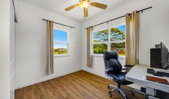 691 Auwaha St A, Haiku, HI 96708