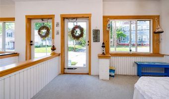 113 Beckwith St, Cranston, RI 02910