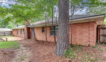 33 Pebble Hill Dr, Brandon, MS 39042