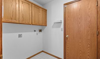 15355 SW SANDPIPER Ln, Beaverton, OR 97007