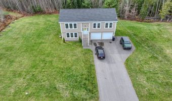 19 Magnolia Hill Rd, Bangor, ME 04401