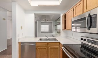 2875 W HIGHLAND St 1102, Chandler, AZ 85224