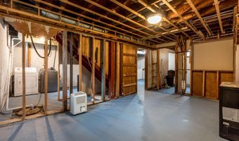 712 4th Ave E, Alexandria, MN 56308