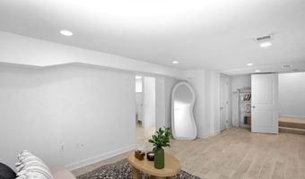 5300 WILSON Blvd, Arlington, VA 22205