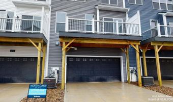 2708 S Spurway Dr, Ann Arbor, MI 48105