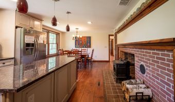 7 High St, Brandon, VT 05733