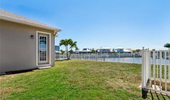 5714 SEA TROUT Pl, Apollo Beach, FL 33572
