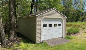 170 Penn Forest Trl, Albrightsville, PA 18210