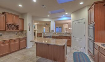 929 Evening Primrose Ln, Bernalillo, NM 87004