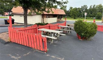 104 Pine St, Arcadia, MO 63621