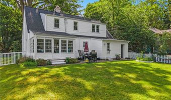 102 Winston Rd, Akron, OH 44313