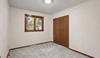 10 Krystana Way, Madison, WI 53711