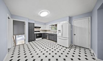 3408 Ladoka St, Ashland, KY 41102