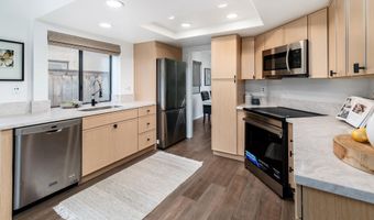 6882 Alderwood Dr, Carlsbad, CA 92011