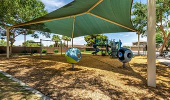 1452 E SARAGOSA St, Chandler, AZ 85225
