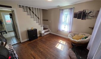 122 Leigh St, Warwick, RI 02889