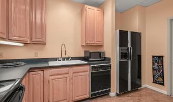 1 LAKE POTOMAC Ct, Potomac, MD 20854