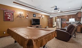 579 Chateau Bnd, Ardmore, OK 73401