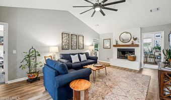 18 Ardmore Ave, Beaufort, SC 29907