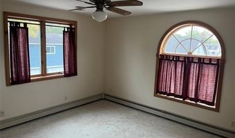 7843 Stark Dr, Algonac, MI 48001