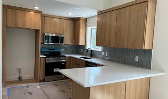 2 Birsay Dr, Bella Vista, AR 72715