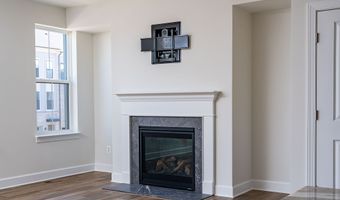 43016 Debonair Ter, Ashburn, VA 20148