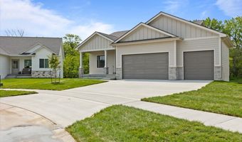 1112 2nd St NE, Altoona, IA 50009