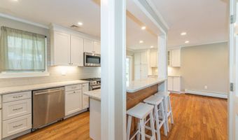 9 Hilary Ct, Alloway, NJ 07460