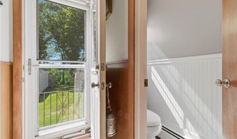 30 Hopkins Ter, Cumberland, RI 02864