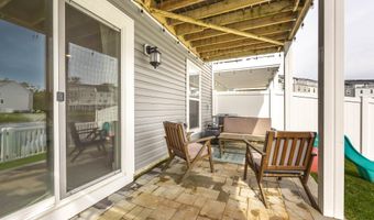 12452 SEA OAKS Ln 5, Berlin, MD 21811