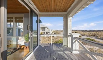 25 Sandspur Trl, Bald Head Island, NC 28461