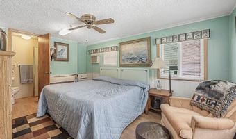 24538 WILDHOG Rd, Astor, FL 32102