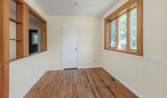 704 E CHANESE Ln, Absecon, NJ 08205