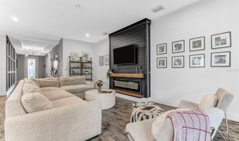 5905 SILVER SUN Dr, Apollo Beach, FL 33572