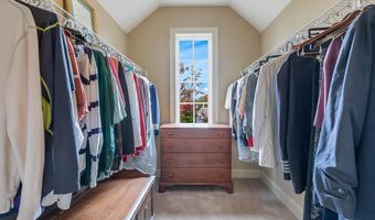 40390 ALDIE SPRINGS Dr, Aldie, VA 20105