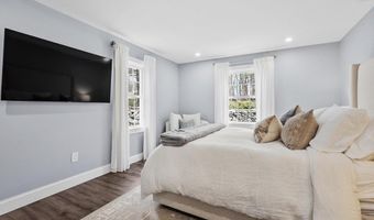 31 Manor Rd, Bolton, MA 01740