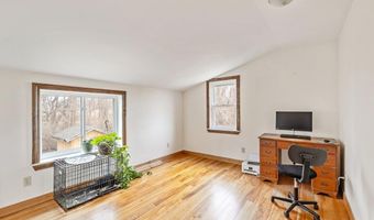 95 Center Bay Rd, Alburgh, VT 05440