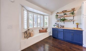 2027 Shadow Brook Way, Henderson, NV 89074