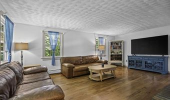 6 Bona Vista Dr, Bow, NH 03304