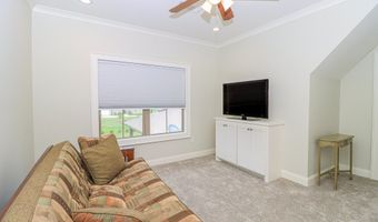 170 Fallen Oak Dr, Brandon, MS 39047